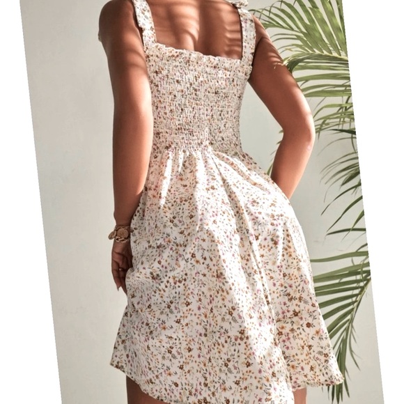 🍃 Floral Print Shoulder Tie Dress - Picture 4 of 9